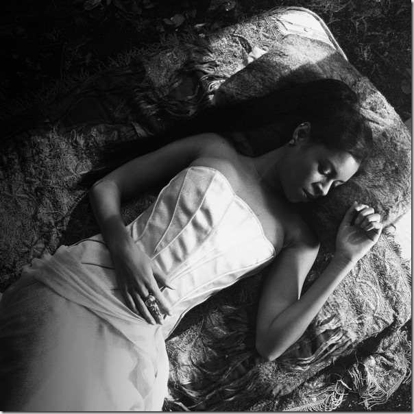 AlunaGeorge - Attracting Flies - Single (iTunes Version) www.itune-zone.blogspot.com