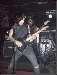 68937_10200978294562041_1693554321_n