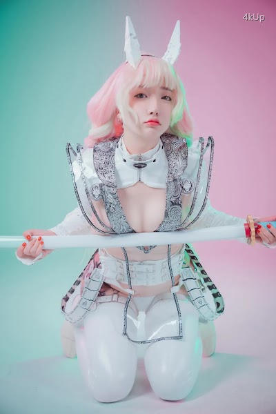 DJAWA Photo – Son Ye-Eun (손예은) Cyber Hunter Mitsuri