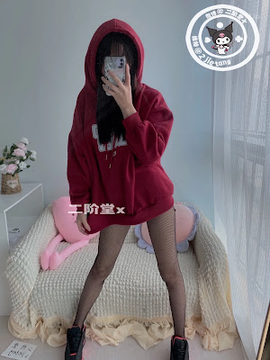 Coser@二阶堂 红色外套