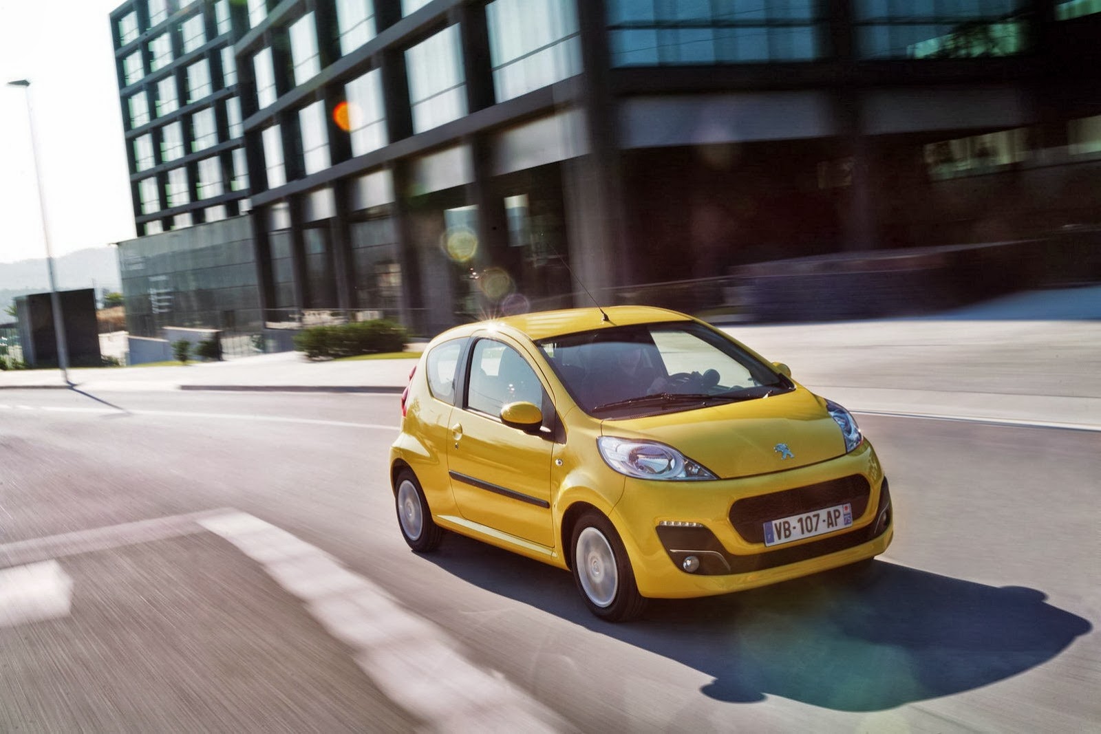 [2012-Peugeot-107-2%255B2%255D.jpg]