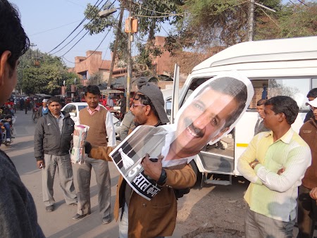 26. Campanie electorala India.JPG