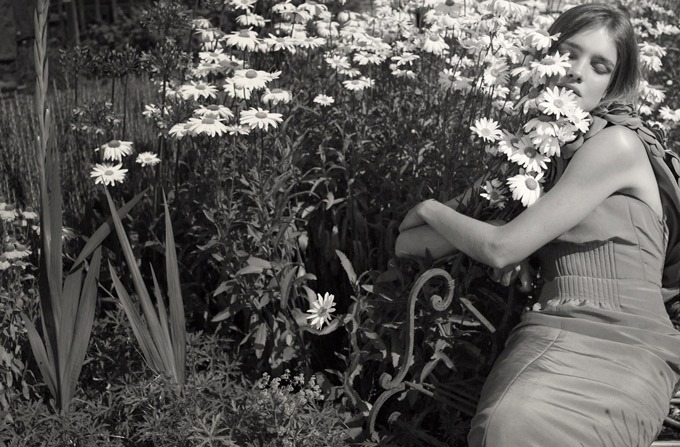 [natalia-vodianova-madame-figaro-august-2008-2%255B9%255D.jpg]