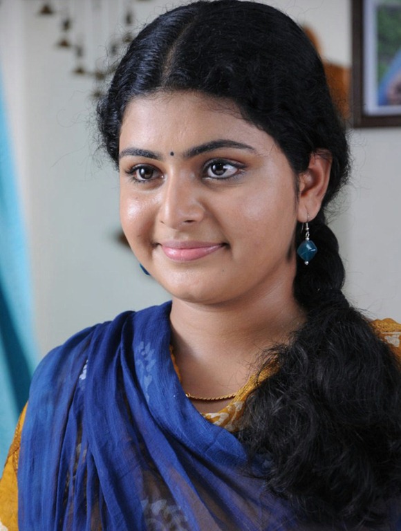 [actress_swathi_in%2520blue_dress_hot%255B4%255D.jpg]