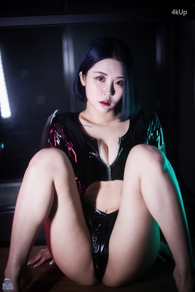 [BLUECAKE] Bomi (보미) City of Night