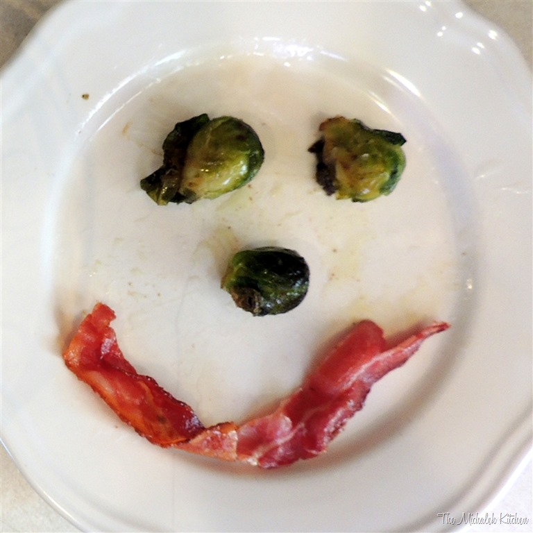 [Bacon%2520Brussel%2520Sprouts%2520-%2520smile%255B11%255D.jpg]