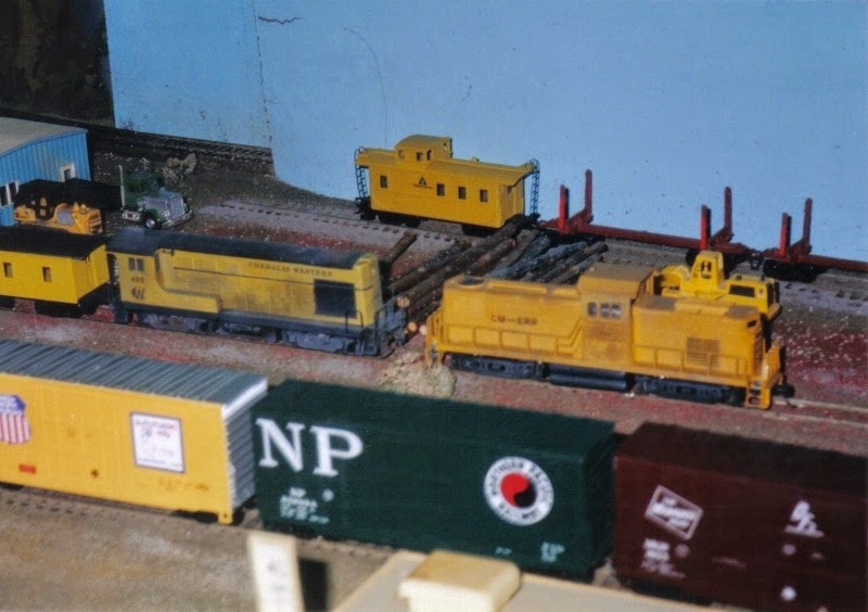 [18-HO-Scale-Layout-at-the-Lewis-Coun%255B2%255D.jpg]