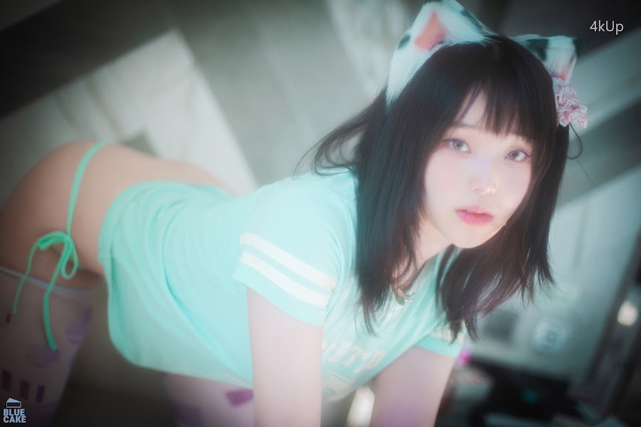 [BLUECAKE] Bambi (밤비) Naughty Cats Pink & Mint RED
