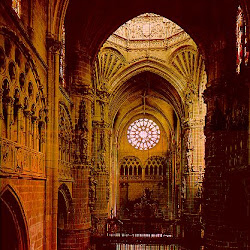 47 - Triforio y nave central de la catedral de Burgos