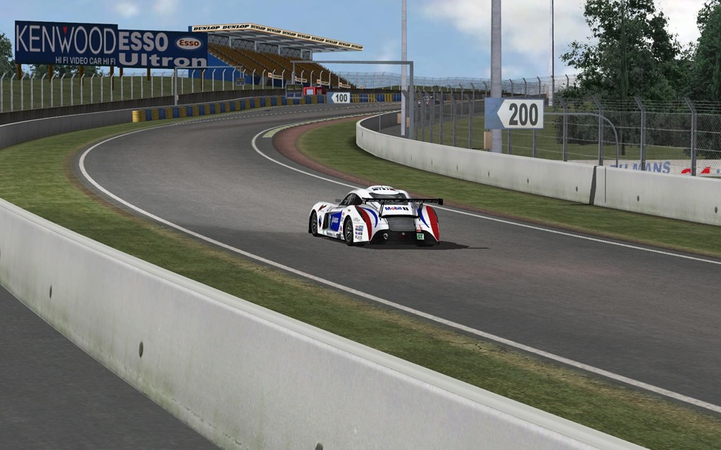 [rFactor%25202013-01-18%252022-36-50-40%255B2%255D.jpg]