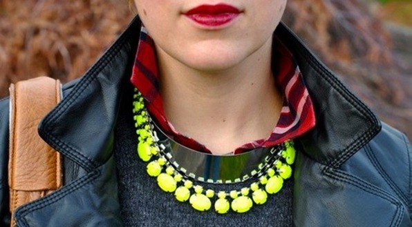 1331065674_Neon-yellow-necklace