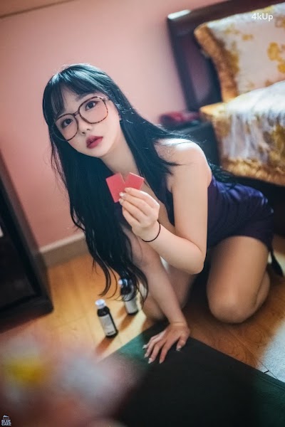 [BLUECAKE] Son Ye-Eun (손예은) Nude No Panty (Full)