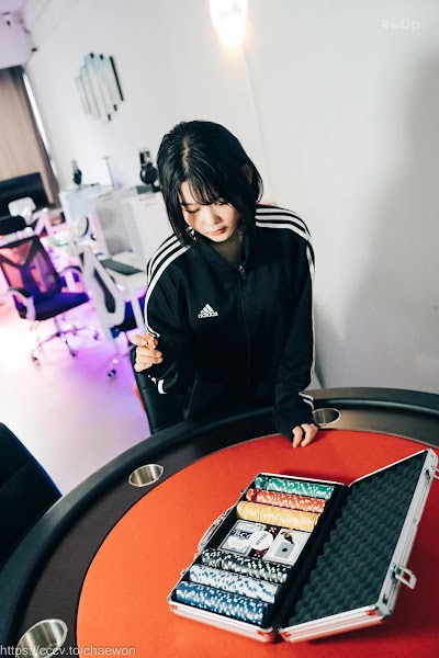 [Loozy] Zia (지아) PC Room With SP (Part A)