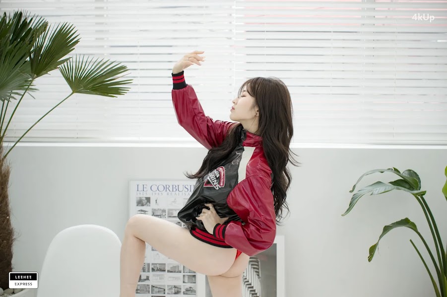 LEEHEE EXPRESS – LERB-009 Woo