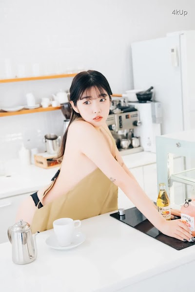 [Loozy] Sonson (손손) Nude Apron