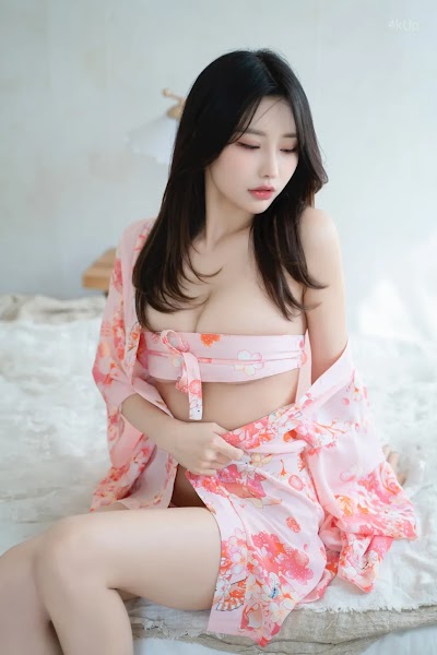 [ROGLE] YeonyuMilk Vol.01