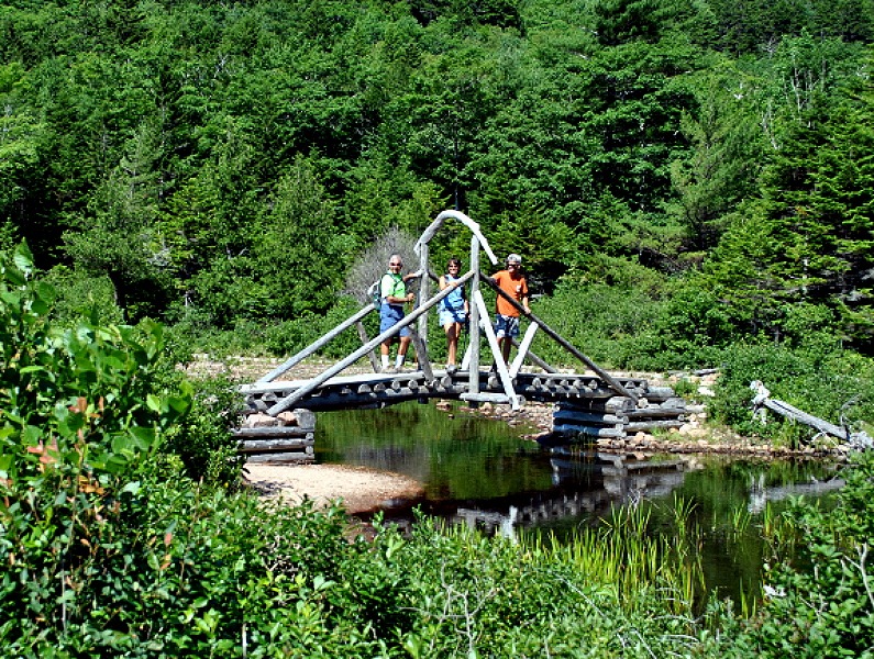 [12b%2520-%2520Jordan%2520Pond%2520Trail%2520-%2520neat%2520bridge%255B4%255D.jpg]