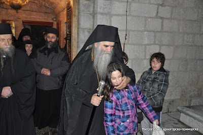 МИТРОПОЛИТ АМФИЛОХИЈЕ ДОПУТОВАО ИЗ ЈУЖНЕ АМЕРИКЕ