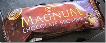 magnum chocolate brownie, 240baon