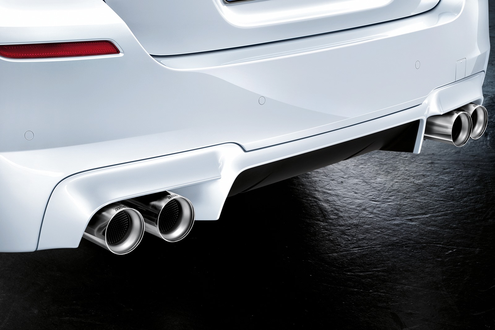 [BMW-M5-M-Performance-14%255B3%255D.jpg]