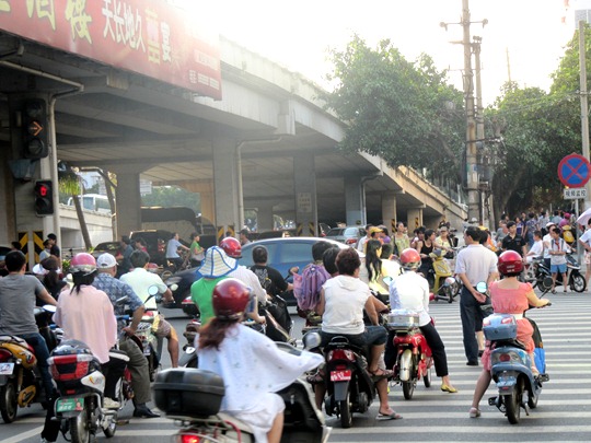 Haikou, Hainan traffic
