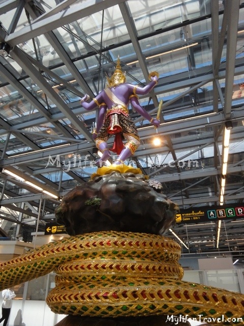 [Bangkok-Suvarnabhumi-Airport-334.jpg]