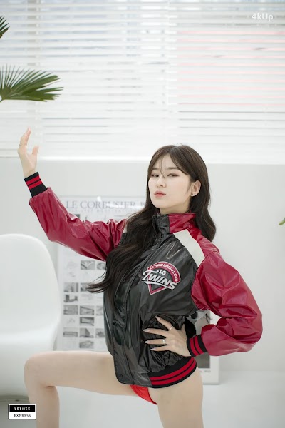 LEEHEE EXPRESS – LERB-009 Woo