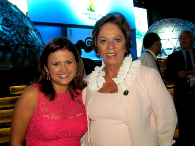 [ro-e-mi%255B3%255D.jpg]