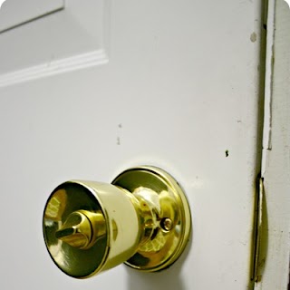 How to spray paint brass door knobs