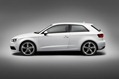 2013-Audi-A3-Interior-2[7]