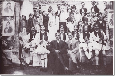 25-3-1930 ,1930 ή 31,Ο χορός του Ζαλόγγου,του Περεσοιάδη, δέκατη  η Ήρα Κιούλπαλη,μπροστά ο Γυμνασ.Παπαθανασίου, Δημ.Χαραλαμπόπουλος Φιλόλογος ,δευτ. Γιούλα Ταμβάκη Πέτρου,Τρίτη Κατ. Ποντίκη,'ενατηΣία Ευσταθίου, τελ,