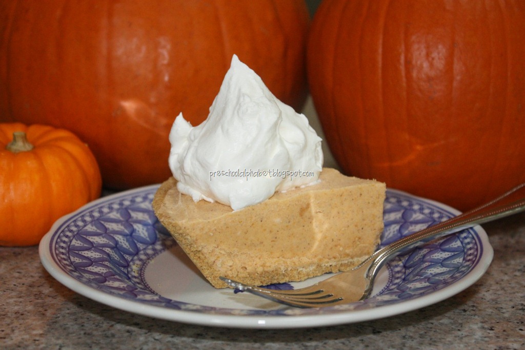 [pumpkin_ice_cream_pie%255B2%255D.jpg]