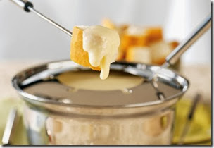 homestyle-swiss-cheese-fondue-large-27022