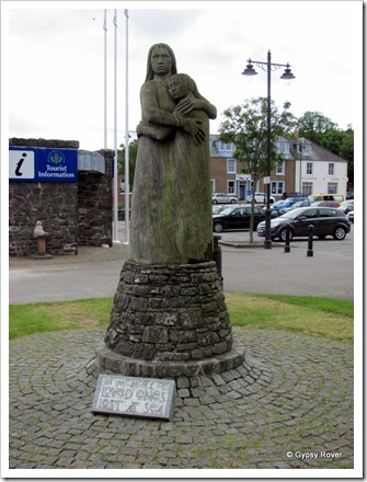 Kirkcudbright memorial to lost sailors and fisherman.