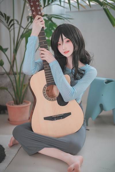 DJAWA Photo – Bambi (밤비) iila illa