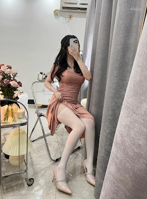 Coser@蜜桃少女是依酱呀 人妻