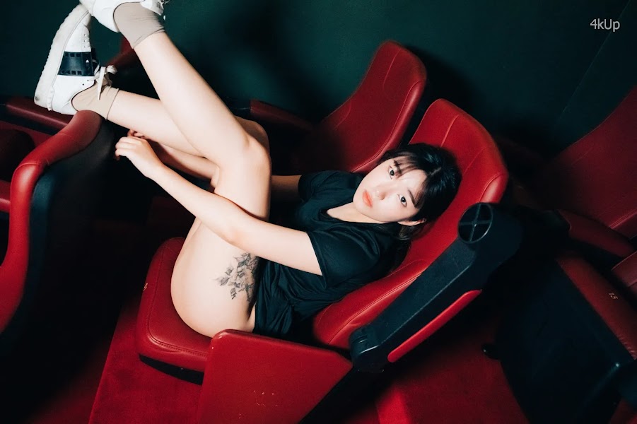 [Loozy] Sonson (손손) Cinema Girl (+S.Ver)