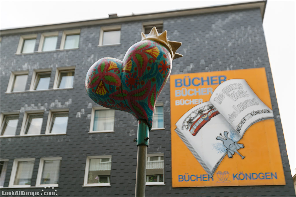 LookAtEurope.com: Евротур. Вупператаль город Энгельса и подвесной железной дороги швебебан