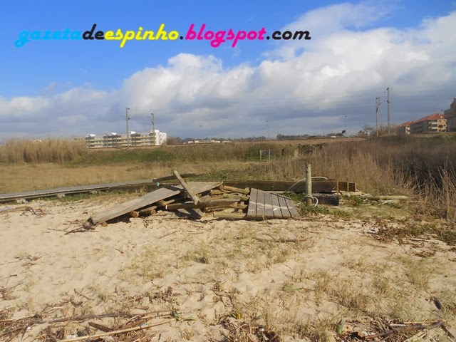 [GAZETA%2520DE%2520ESPINHO002Livro%2520MCS%255B2%255D.jpg]