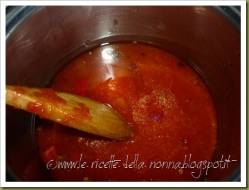 Orecchiette al sugo di pomodoro piccante (5)