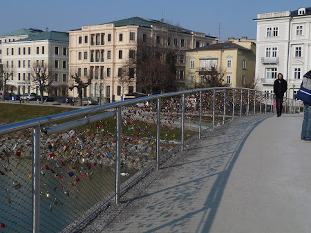 2. Podul cu lacate Salzburg.JPG