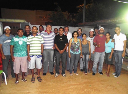 [C%25C3%259APULA%2520PETISTA%2520INCLUINDO%2520PR%25C3%2589-CANDIDATOS%2520E%2520FILIADOS%2520VOLTOU%2520A%2520SE%2520REUNIR%252C%2520EM%2520AREIA%2520BRANCA%255B3%255D.jpg]