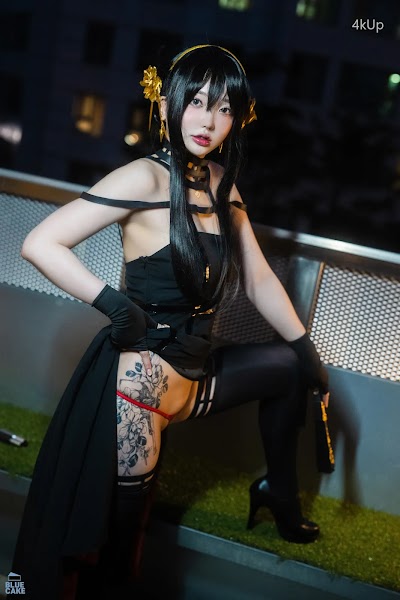 [BLUECAKE] Son Ye-Eun (손예은) Black Rose RED+