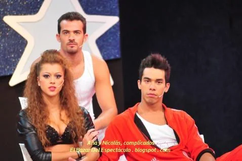 Ana y Nicolás, complicados.jpg