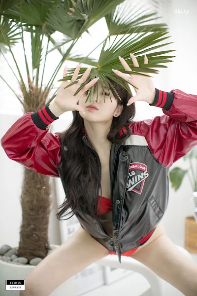 LEEHEE EXPRESS – LERB-009 Woo