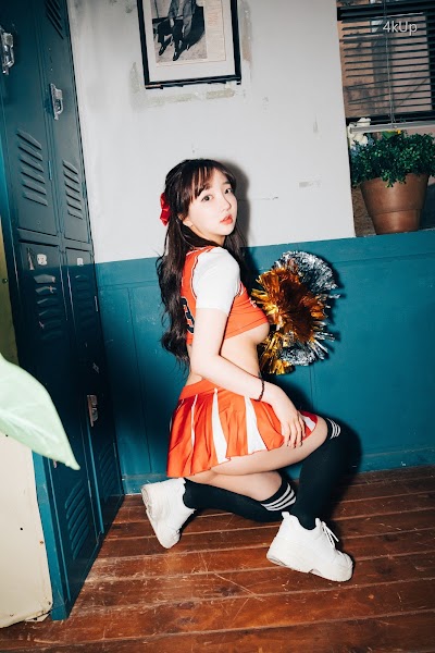 [Loozy] Son Ye-Eun (손예은) CHEER UP