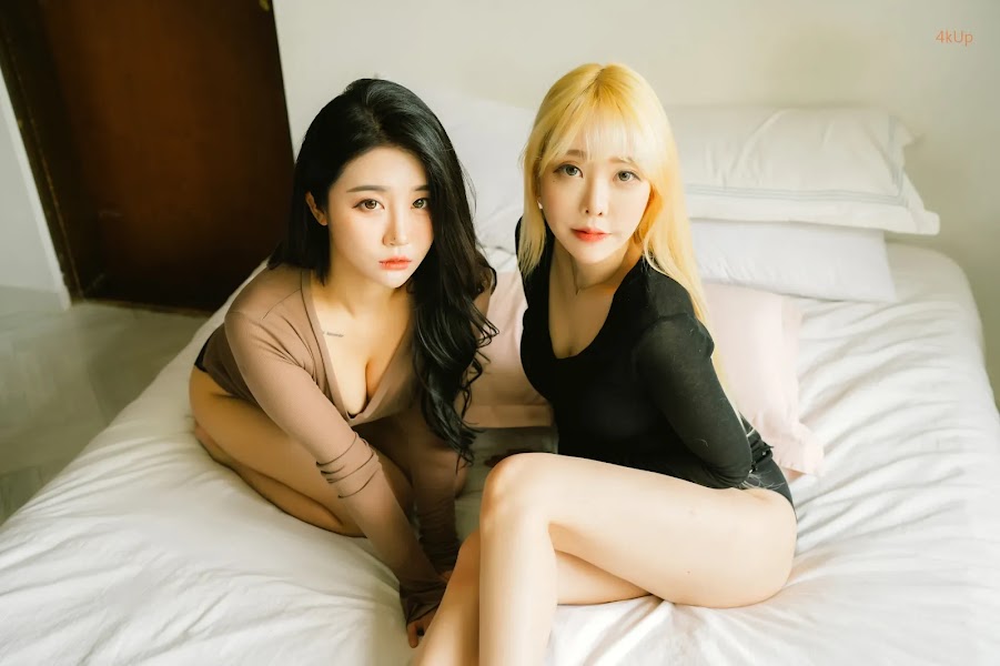 [Moon Night Snap] Bomi (보미) x Zia (지아) Together Vol.02