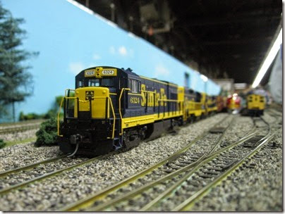 IMG_5399 Atchison, Topeka & Santa Fe U30B #6324 on the LK&R HO-Scale Layout at the WGH Show in Portland, OR on February 17, 2007