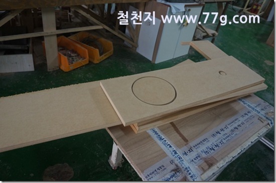 77gDSC04575-20130812-142539
