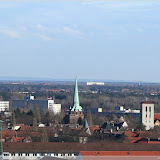 PGG Zur Frohen Botschaft (mitte), Marienkirche (rechts)